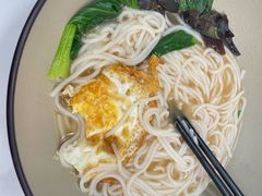 -粉观右江西鲜辣米粉(天地店)