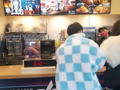 -DQ·蛋糕·冰淇淋(大宁国际商业广场店)
