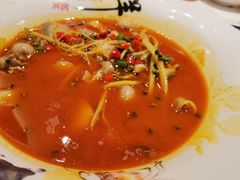 -有红鸡毛店·川菜(建设路店)