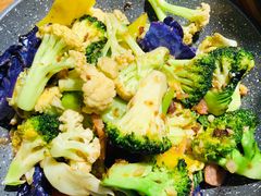 -胡马八破·川菜小馆(高新万达店)