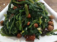 果仁菠菜-伊兰汇美食(潘家园店)