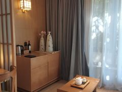 -大连金石滩绿发温泉假日酒店