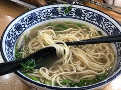 红烧牛肉面-清真·尖子尖牛肉面(王府井店)
