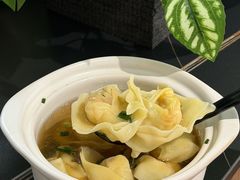 -莱莱小笼·乔艾