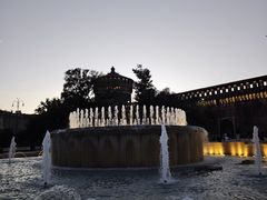 -斯福尔扎古堡