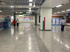 -建设三路(地铁站)