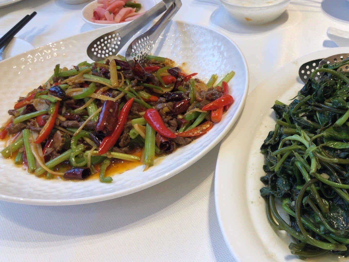 「红杏酒家(中坝店)」味道巴适,辣味适中