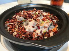 炝锅江团-同釜聚炝锅鱼火锅