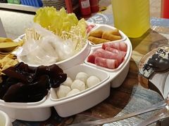-鸡遇虾煲干锅火锅(小寨金莎店)