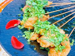 -小董哥烤串·爆汁大油边(故宫店)
