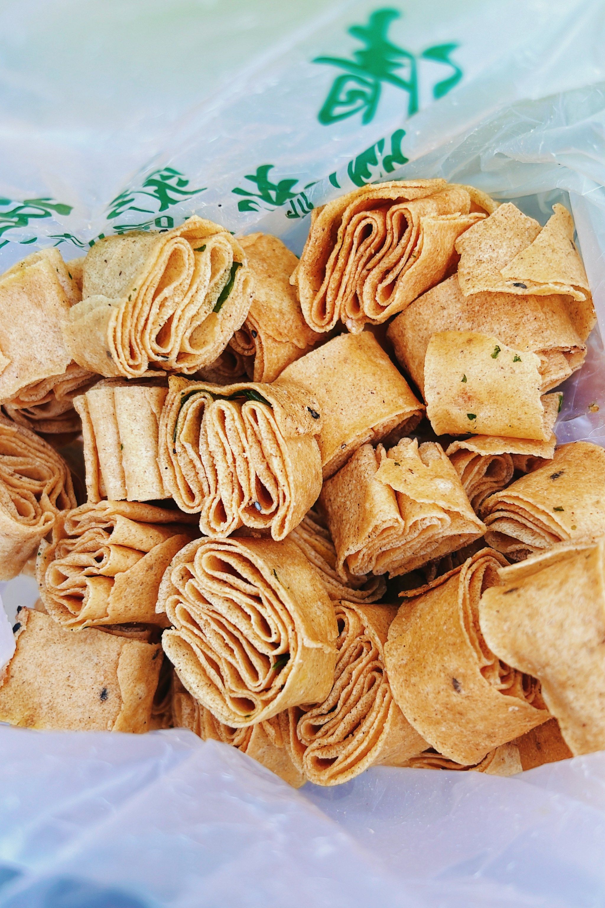 「牛街洪彩咯吱盒店」门帘很小不起眼
「传统咯吱盒」酥脆可口
