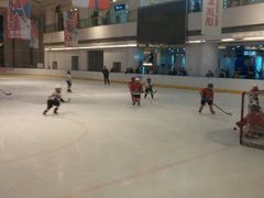 -冠军冰场(环球中心店)