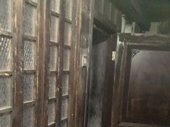 -荒岛实景沉浸密室(江汉路1店)