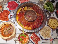 -贤合庄卤味火锅(时代广场店)