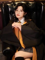 -绝对人气写真艺术中心