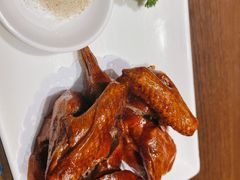 油炸脆皮乳鸽-新旺茶餐厅(嘉里城店)