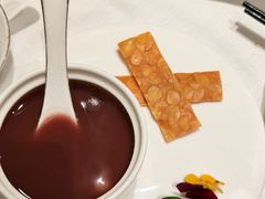 红豆沙汤圆-醉辉皇上海之巅(上海中心大厦店)
