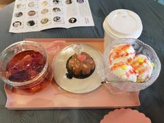 -喵屿·大理花园猫咖