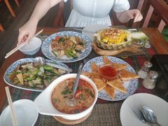 -卷心菜和避孕套餐厅(Pattaya)