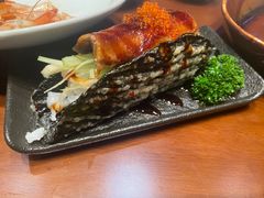 -8PINTS八品脱·日料·烧鸟·精酿小酒馆(莘庄店)