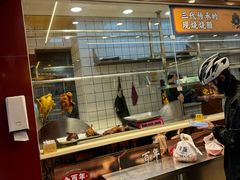 -余百年·现烧烧腊(布吉金利店)