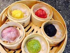 清新五彩小笼包-龍堂蟹黄小笼包(万家丽店)