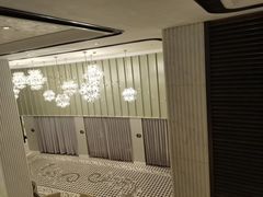 -浅深(世茂滨江精品店)