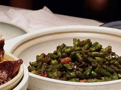 -八府香鸭·啫啫煲(华山路店)