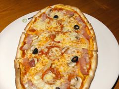 -JINNS锦时 steak&pizza(浸信会礼拜堂旧址店)