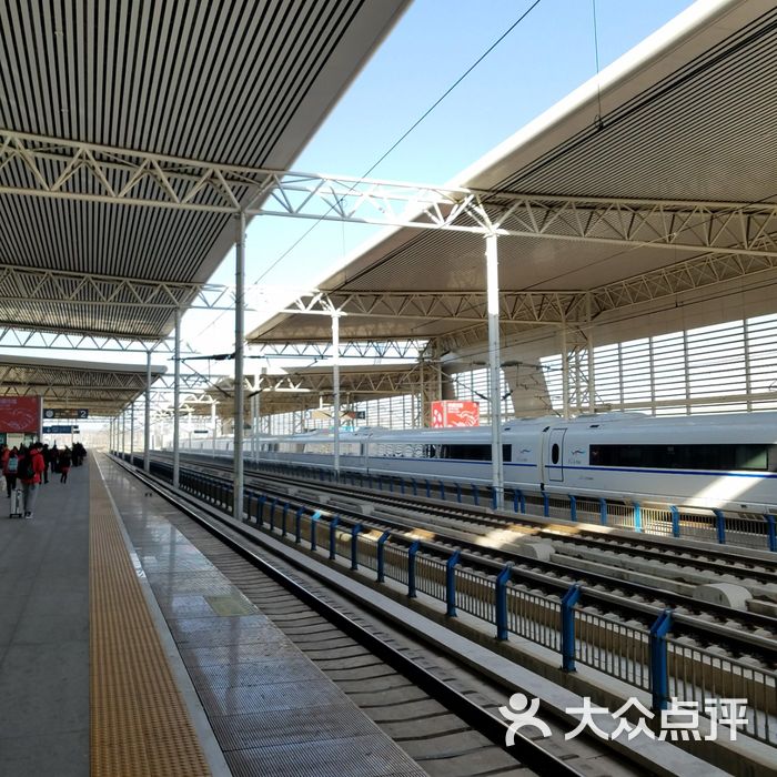 天津南火车站图片