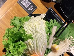 -呷哺呷哺 蔬菜畅吃(中发百旺店)