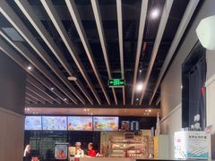 -肯德基(湾畔店)