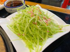 -人民公社铁锅炖·东北菜(卫国道店)