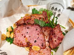 -渔语鱼新川菜Bistro(万象天地店)