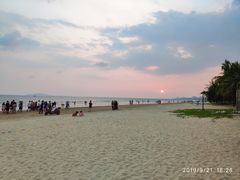 -三亚湾海居铂尔曼度假酒店