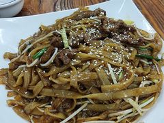 干炒牛河-南记食粥坊·宵夜大排档(岭南分店)