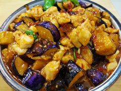 鸡粒烧茄子-小六汤包(万和城店)