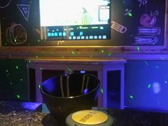 -唛哆哆KTV(姜山万达店)