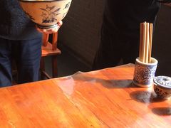 -关中老碗(建工路店)