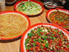 -泥糊破店小酒馆·团建聚餐(南京西路店)