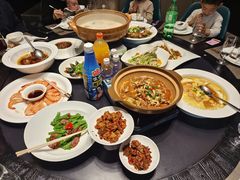 -忆江南·临江鱼馆