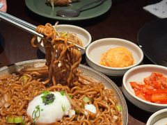 黑松露炸酱面-Fuzzy Bistro 浮几韩餐·茶酒馆