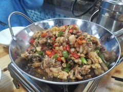 干锅牛蛙-笨罗卜浏阳菜馆(太平街店)