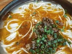 -小锅巴纳西餐厅