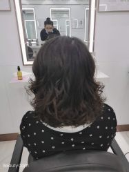 -镁连社·美联社
