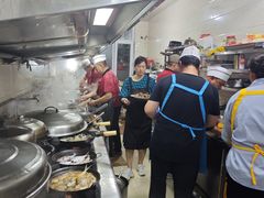 -宾朋海鲜美食餐厅·特色美食(兴海路店)