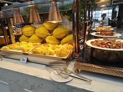 -川骄海鲜自助(王府井奥莱UP TOWN店原世界之花店)