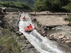 -龙井峡漂流