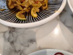 -新天明砂锅鱼头煲