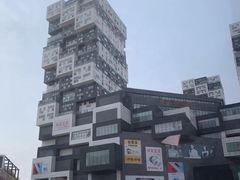 -资和信百货商场
